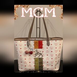 MCM Limited Edition Princess Lion Tote- Bonus CHERRY CHARM